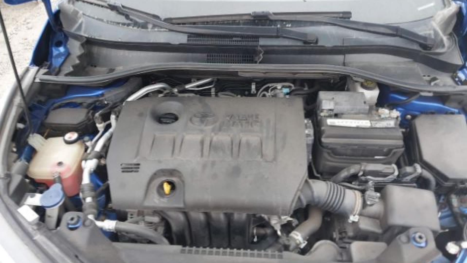 Toyota  - C-Hr  - 2018 - Blue Gitan - 41486359