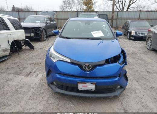 Toyota  - C-Hr  - 2018 - Blue Gitan - 41486359