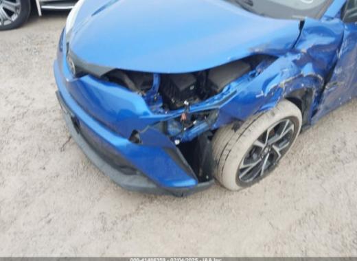 Toyota  - C-Hr  - 2018 - Blue Gitan - 41486359