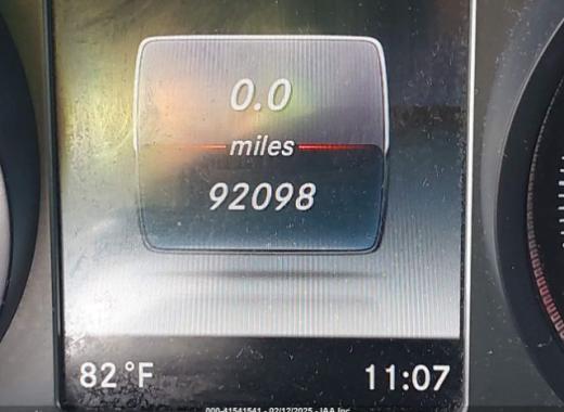 Mercedes - Glc300 - 2018 - Black - 41541541