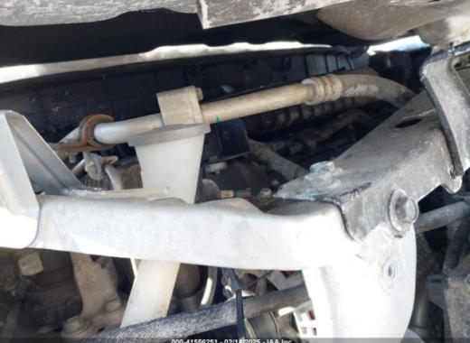 Nissan  - Rogue - 2018 - Silver - 41556251