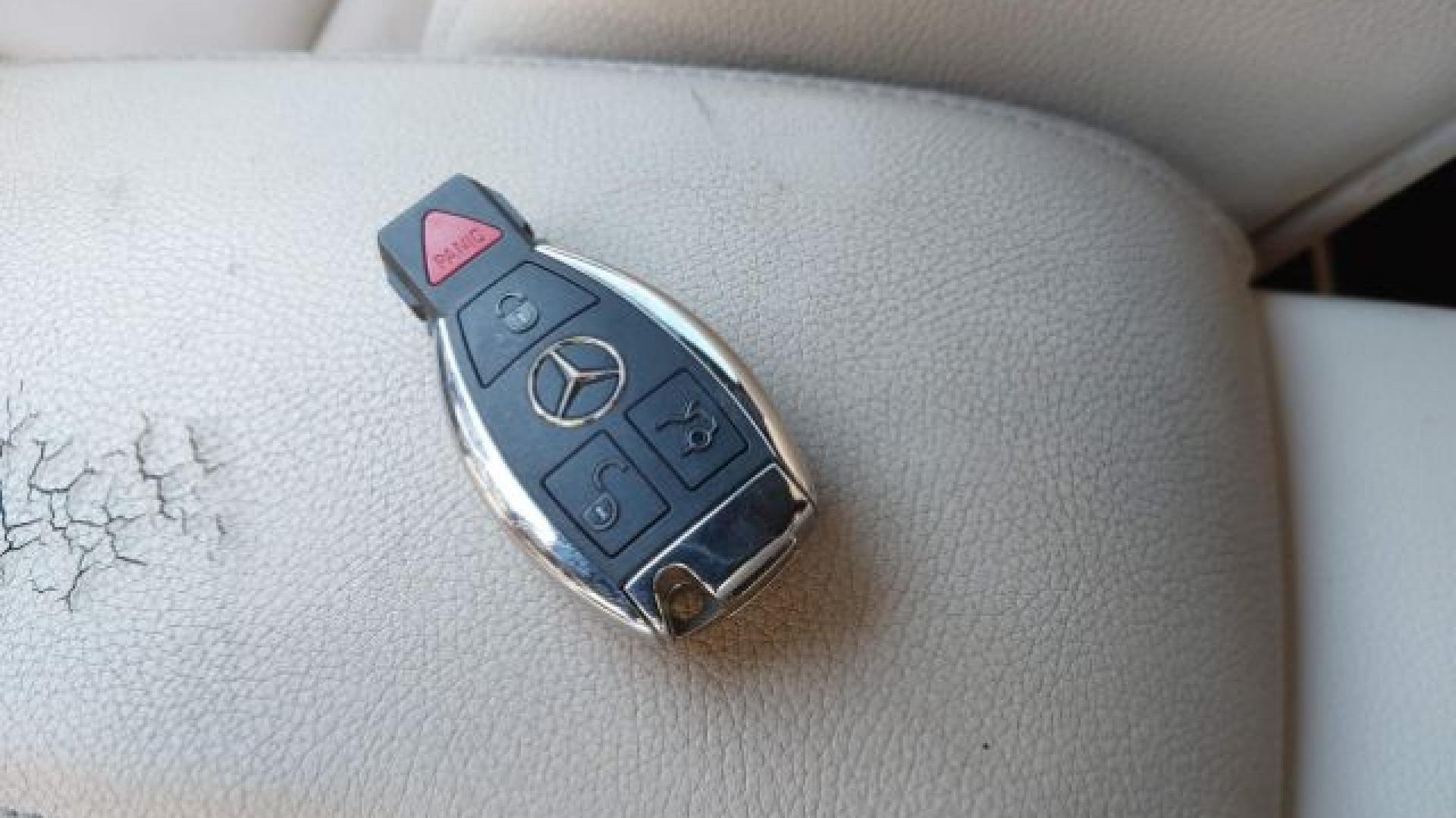 Mercedes - Gla250 - 2017 - Black - 41560243