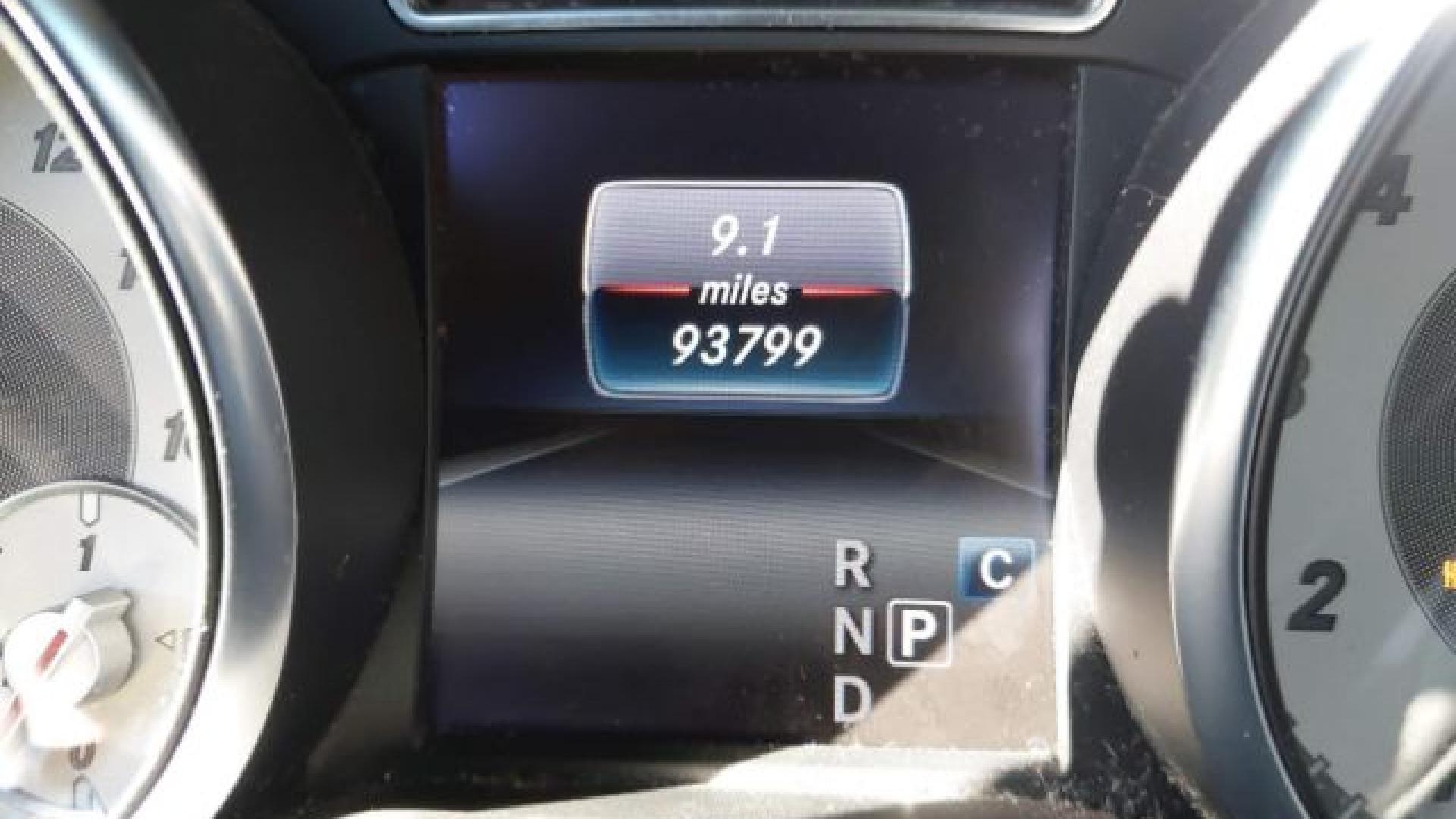 Mercedes - Gla250 - 2017 - Black - 41560243