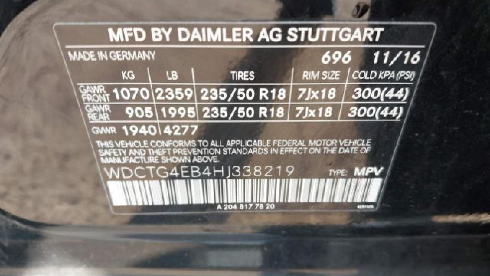 Mercedes - Gla250 - 2017 - Black - 41560243