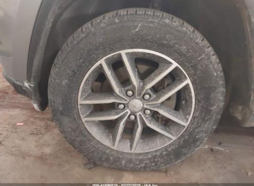 Jeep  - Grand Cherokee - 2017 - Silver - 41696828