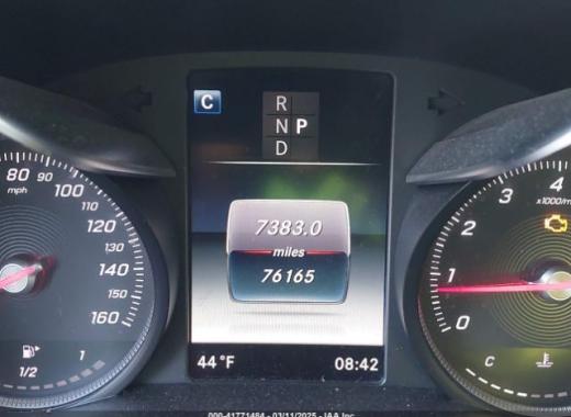 Mercedes - Glc300 - 2018 - Black - 41771484