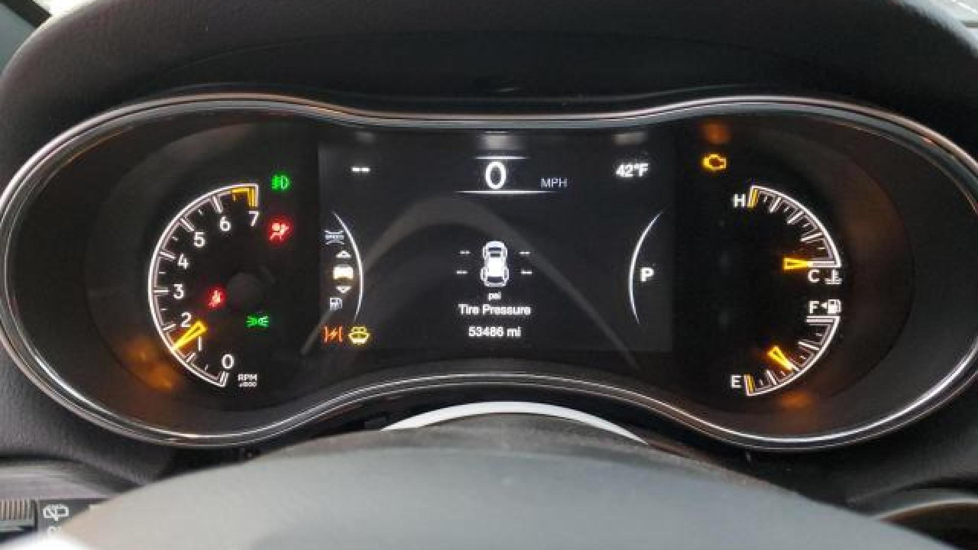 Jeep  - Grand Cherokee - 2019 - Black - 82277884