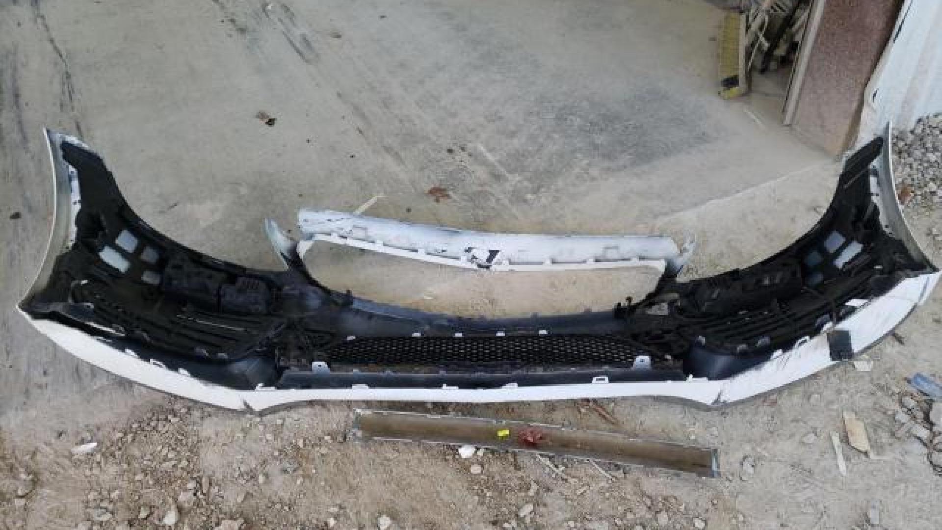 Mercedes - C300 - 2017 - White - 82359934