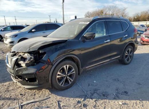 Nissan  - Rogue - 2017 - Black - 82578094