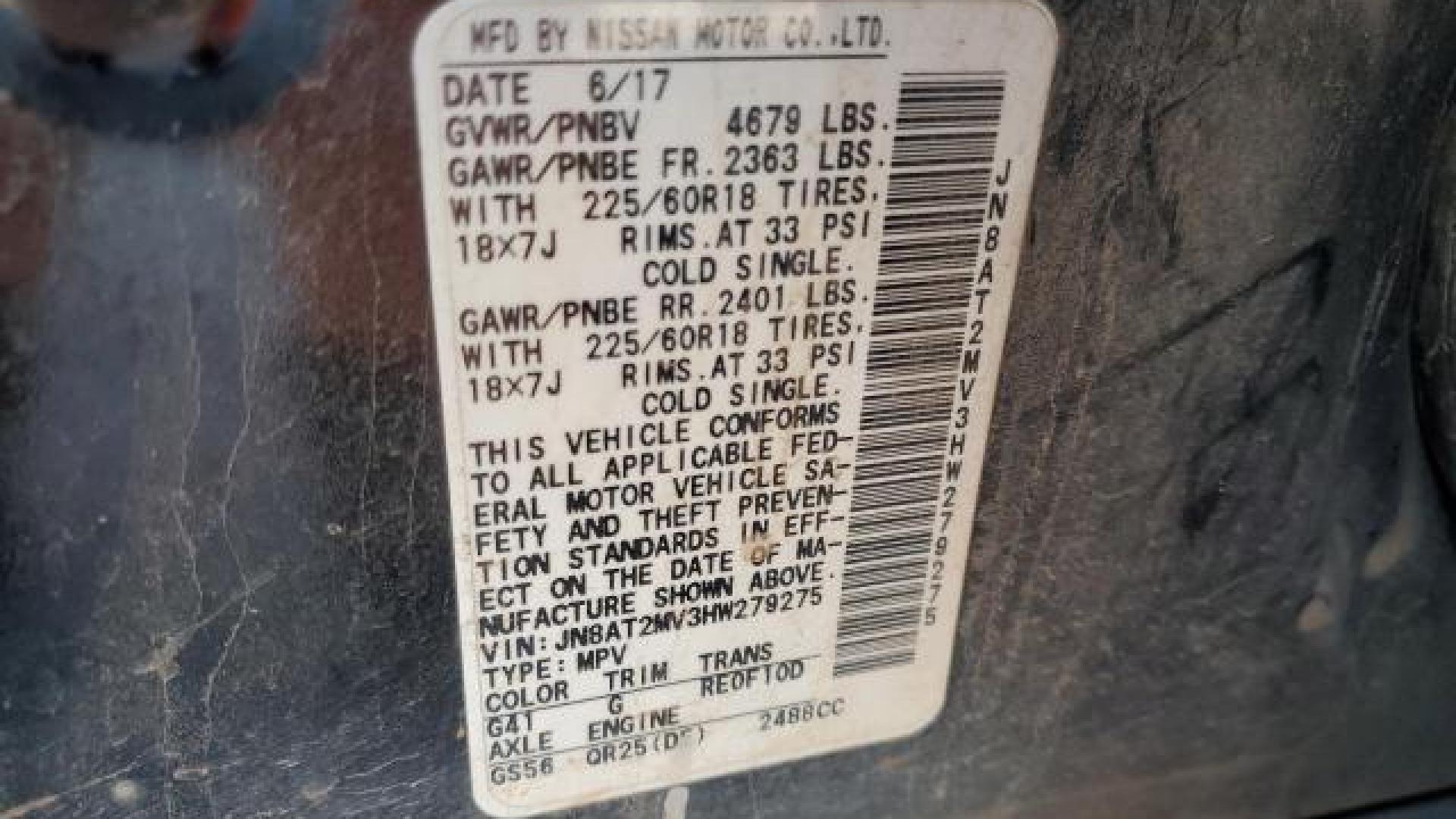 Nissan  - Rogue - 2017 - Black - 82578094