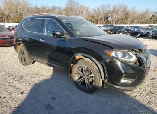 Nissan  - Rogue - 2017 - Black - 82578094