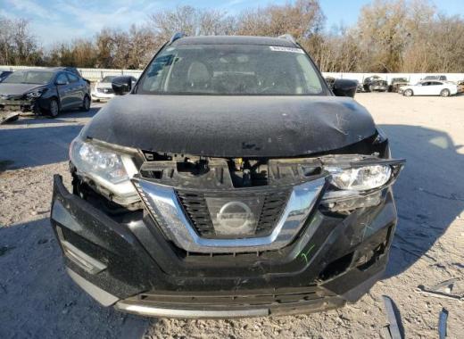 Nissan  - Rogue - 2017 - Black - 82578094