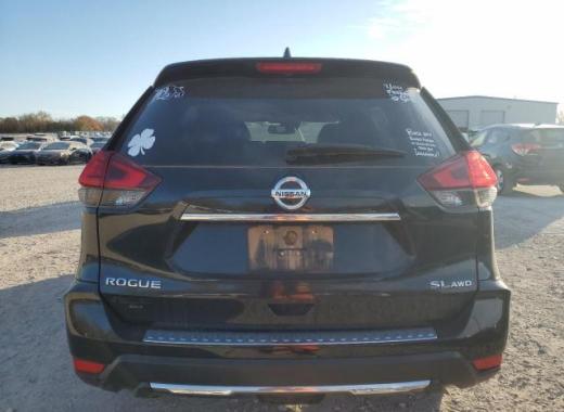 Nissan  - Rogue - 2017 - Black - 82578094