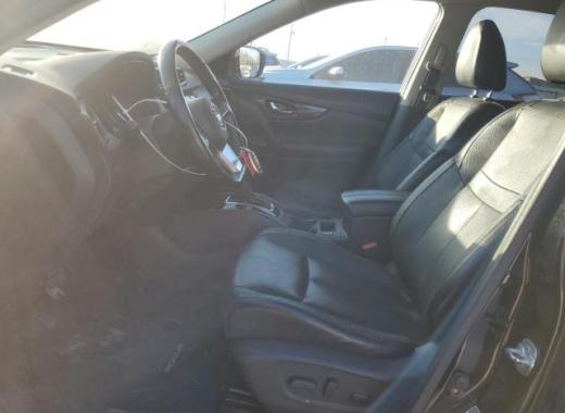 Nissan  - Rogue - 2017 - Black - 82578094