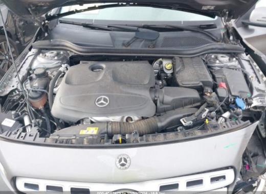 Mercedes - Gla250 - 2018 - Grey - 40479292