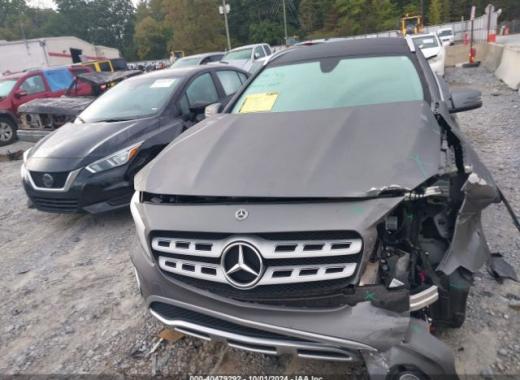 Mercedes - Gla250 - 2018 - Grey - 40479292