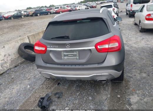 Mercedes - Gla250 - 2018 - Grey - 40479292