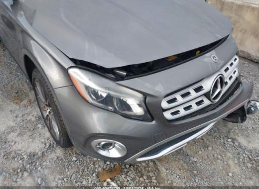 Mercedes - Gla250 - 2018 - Grey - 40479292