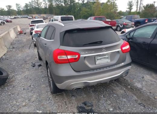 Mercedes - Gla250 - 2018 - Grey - 40479292