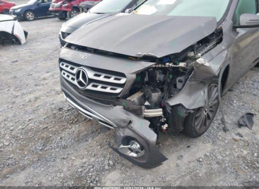 Mercedes - Gla250 - 2018 - Grey - 40479292