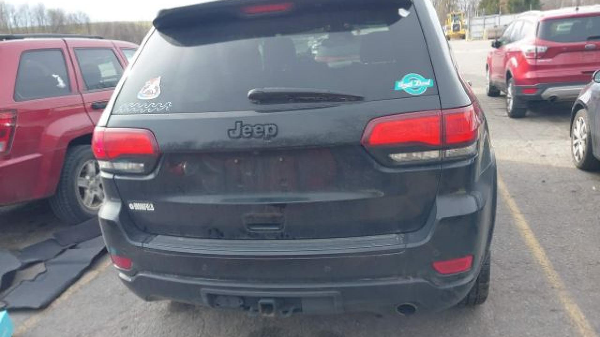 Jeep  - Grand Cherokee - 2017 - Black - 40849066