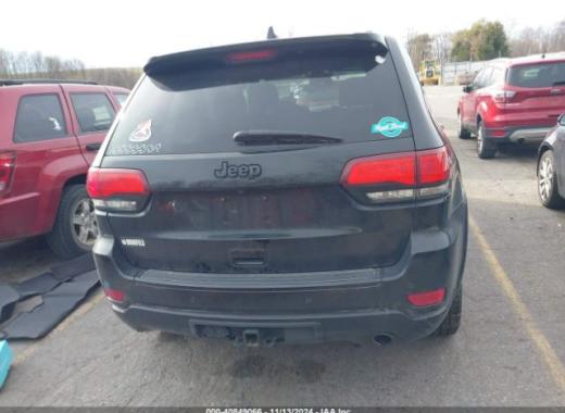 Jeep  - Grand Cherokee - 2017 - Black - 40849066