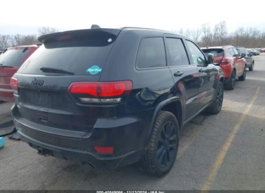 Jeep  - Grand Cherokee - 2017 - Black - 40849066