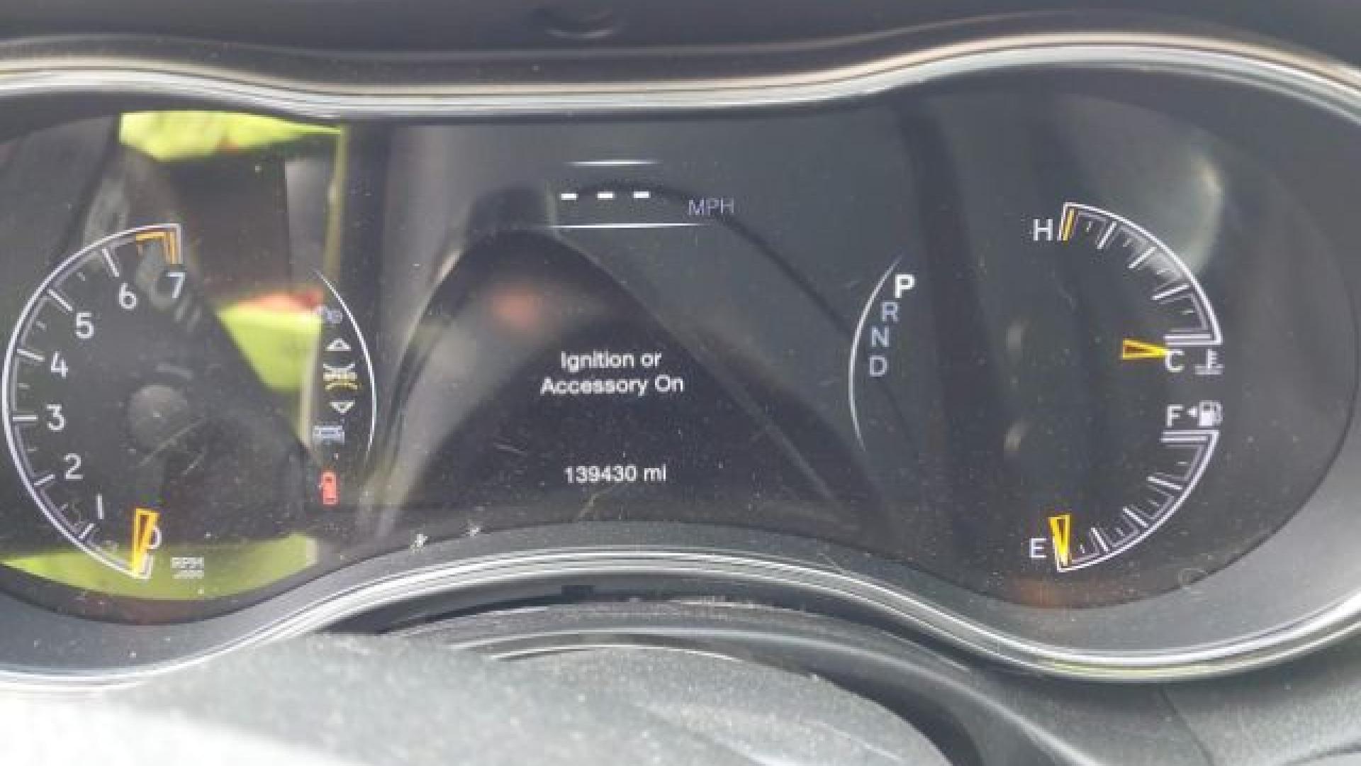 Jeep  - Grand Cherokee - 2017 - Black - 40849066