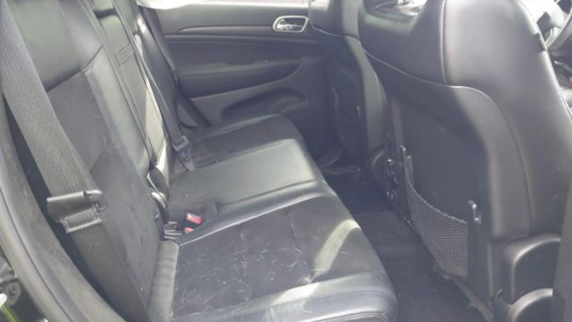 Jeep  - Grand Cherokee - 2017 - Black - 40849066