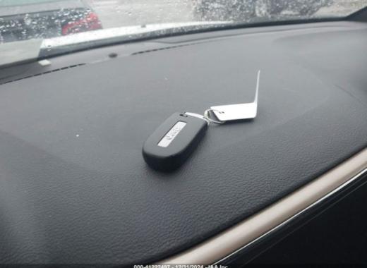 Jeep  - Grand Cherokee - 2017 - White - 41222497