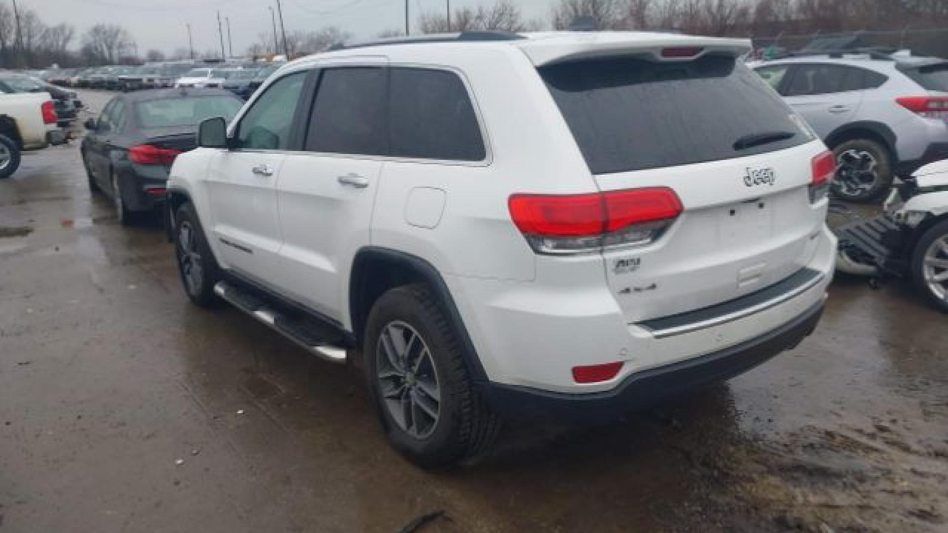 Jeep  - Grand Cherokee - 2017 - White - 41222497