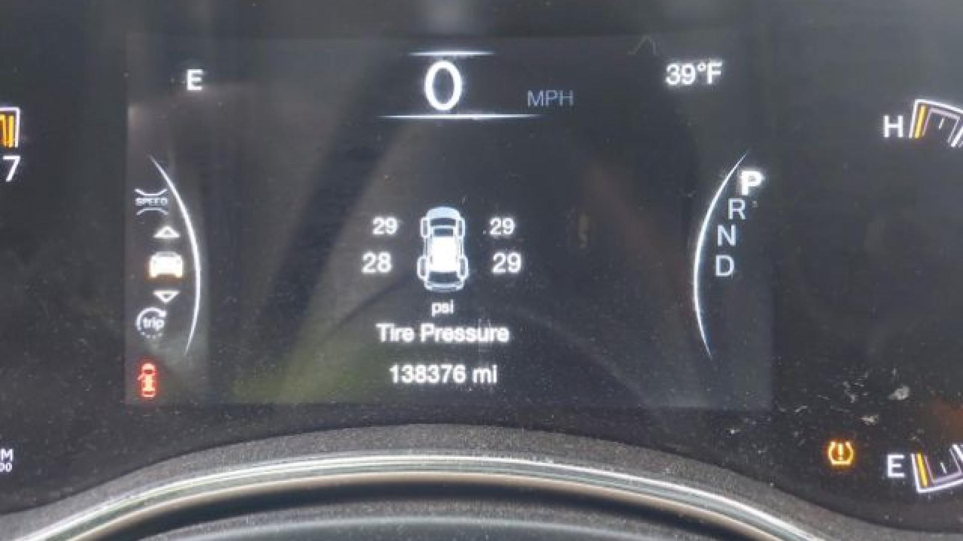 Jeep  - Grand Cherokee - 2017 - White - 41222497