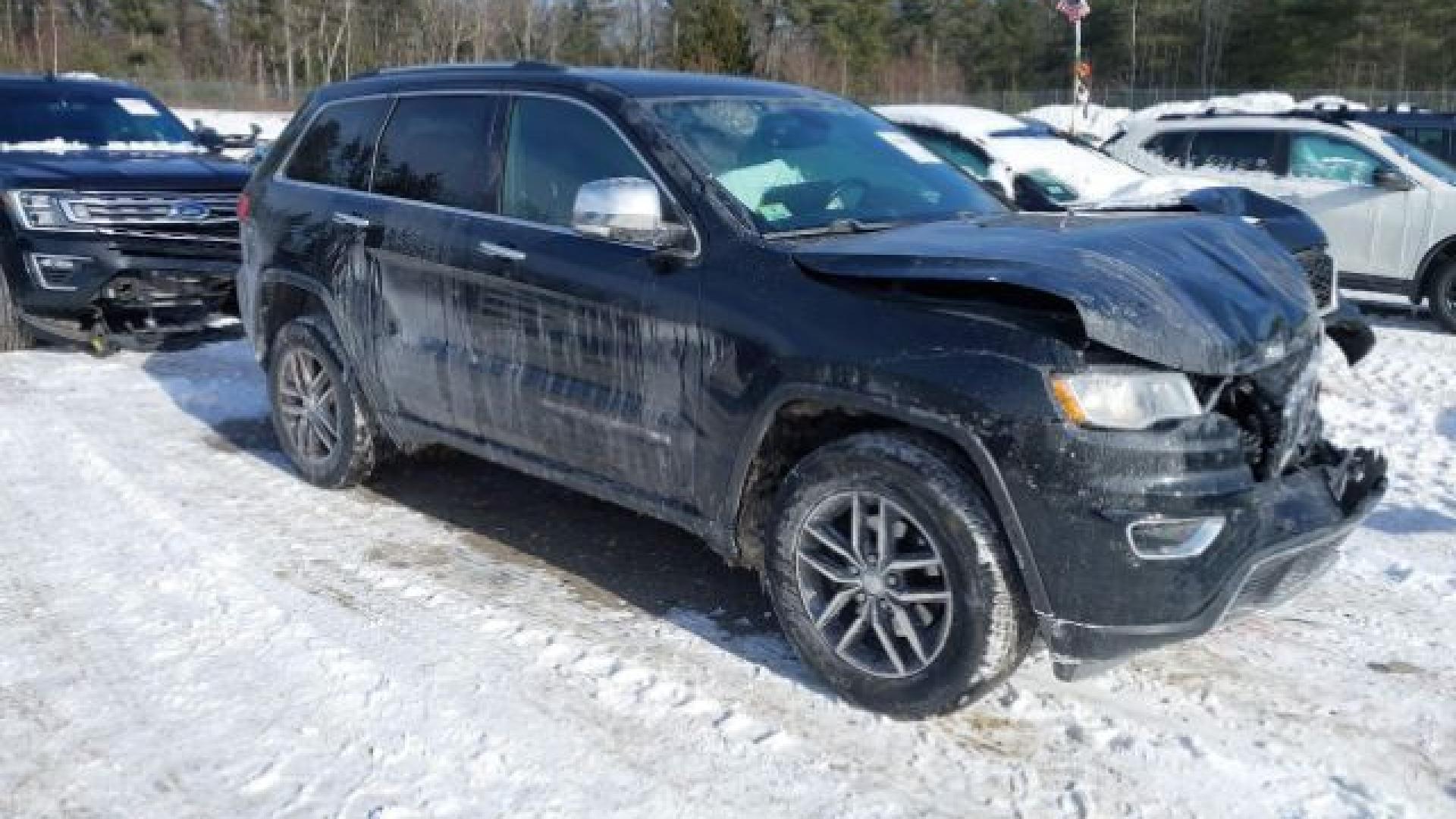 Jeep  - Grand Cherokee - 2017 - Black - 41398314