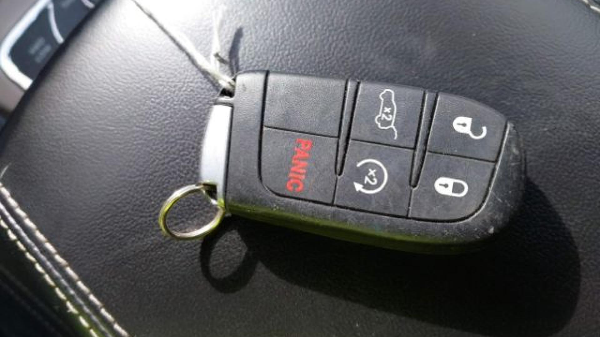 Jeep  - Grand Cherokee - 2017 - Black - 41398314