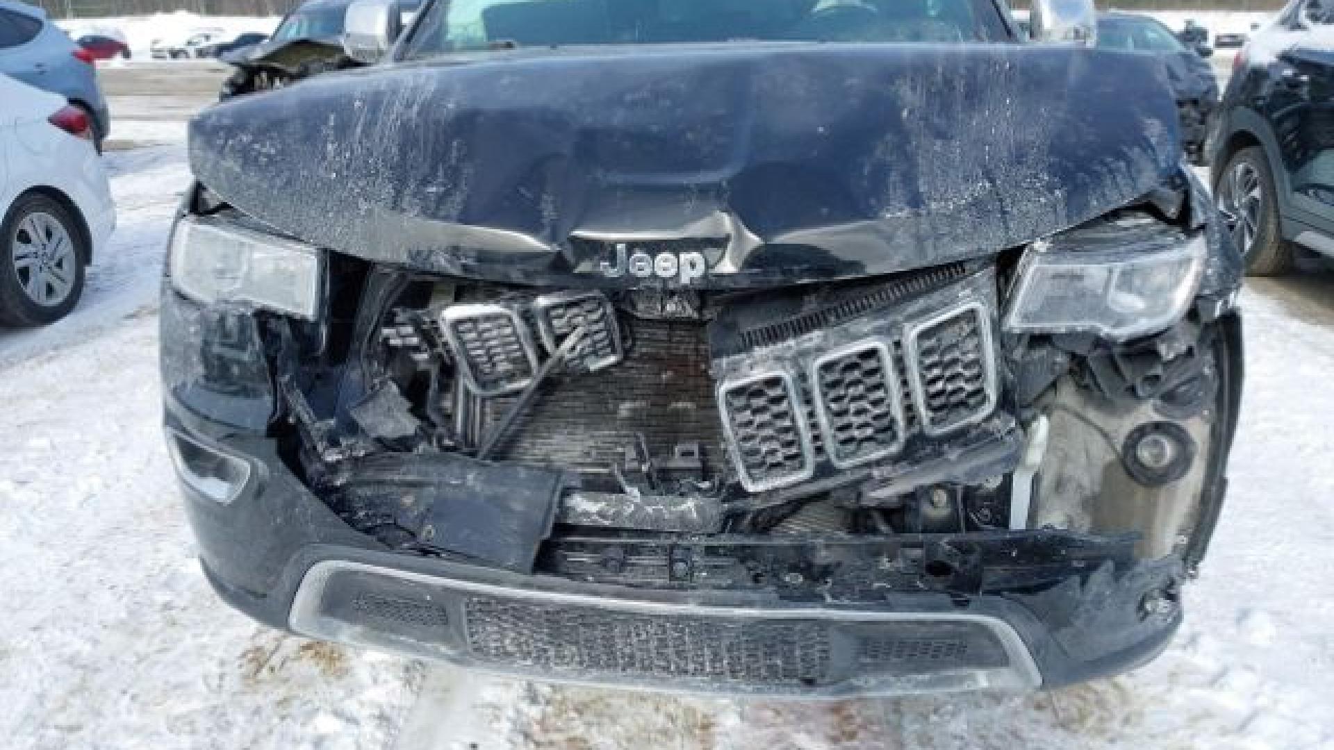 Jeep  - Grand Cherokee - 2017 - Black - 41398314