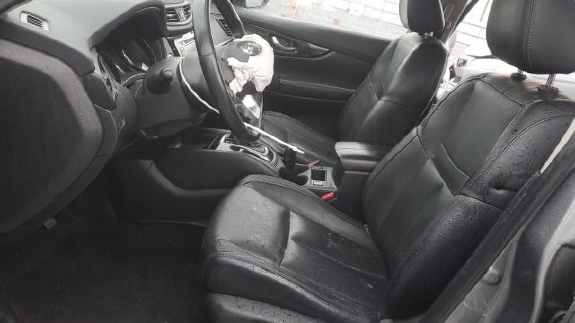 Nissan  - Rogue - 2018 - Grey - 41411245