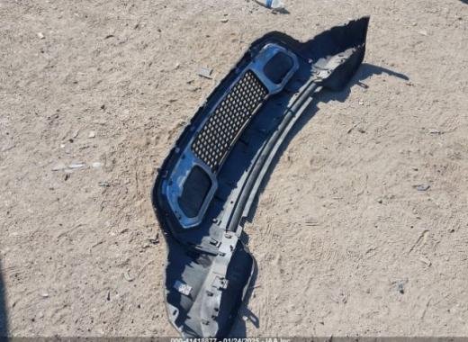 Jeep  - Grand Cherokee - 2018 - White - 41418877