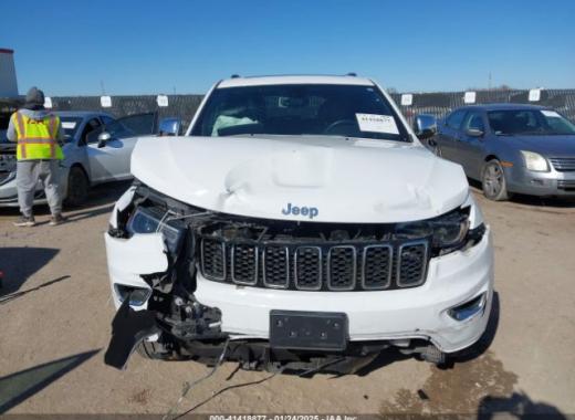 Jeep  - Grand Cherokee - 2018 - White - 41418877