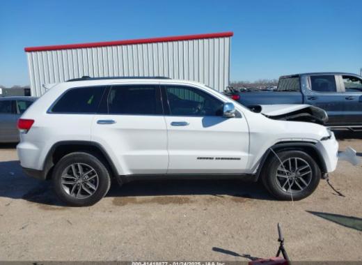 Jeep  - Grand Cherokee - 2018 - White - 41418877