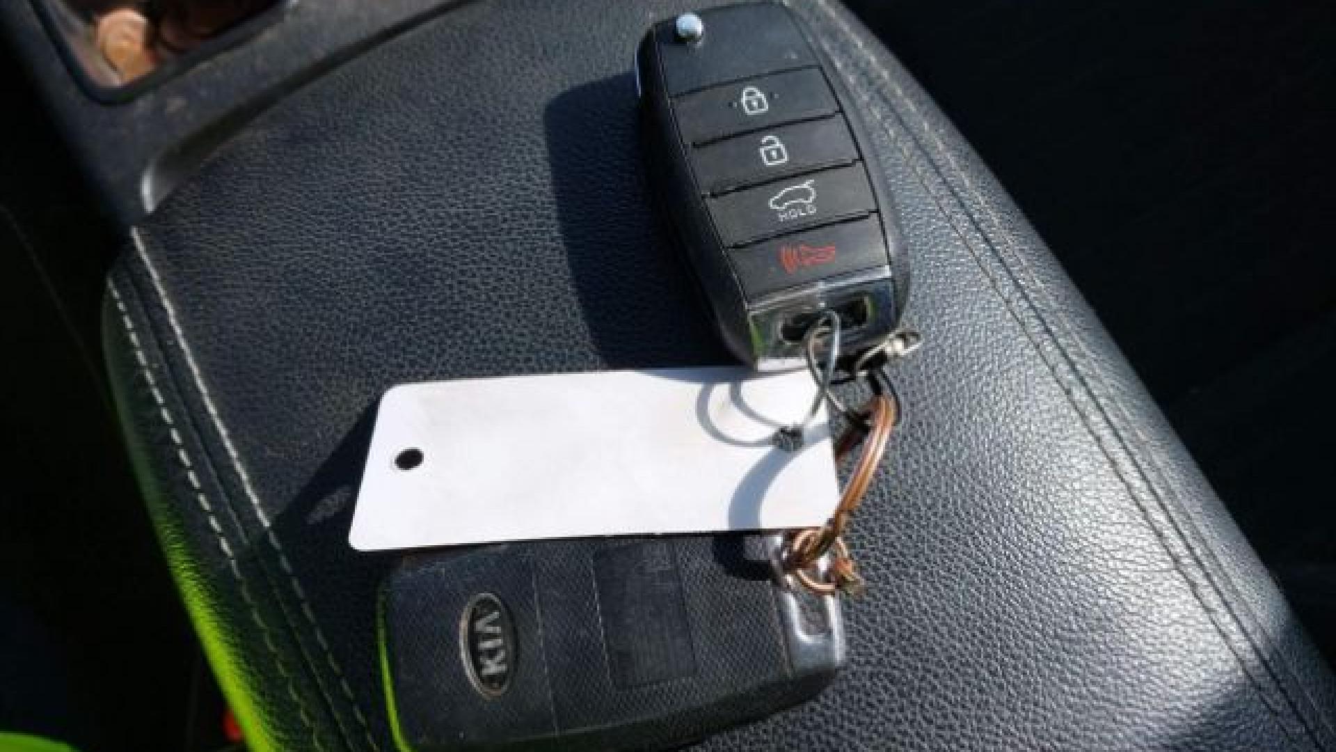 Kia - Sportage - 2018 - Black - 41454946