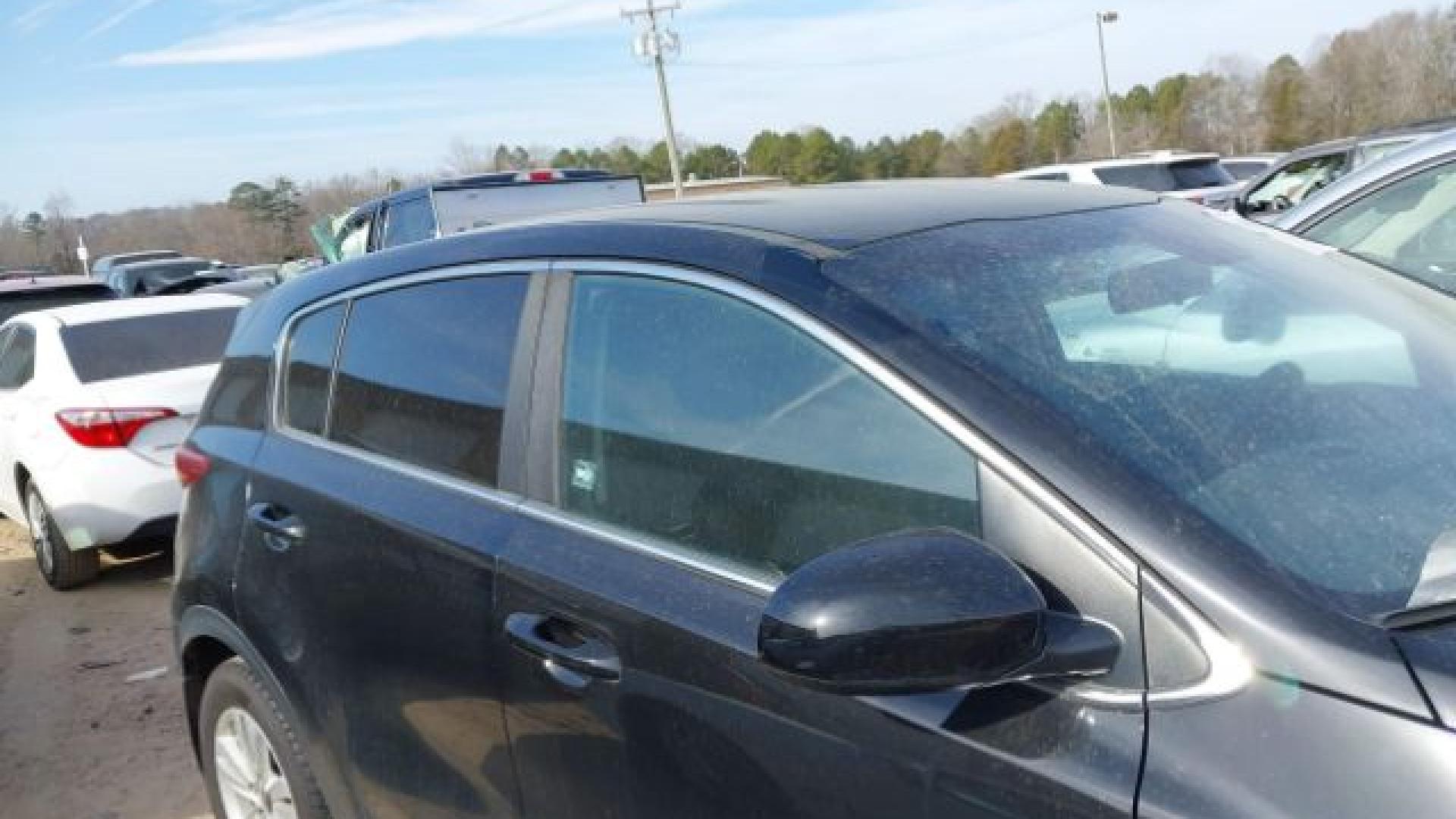 Kia - Sportage - 2018 - Black - 41454946