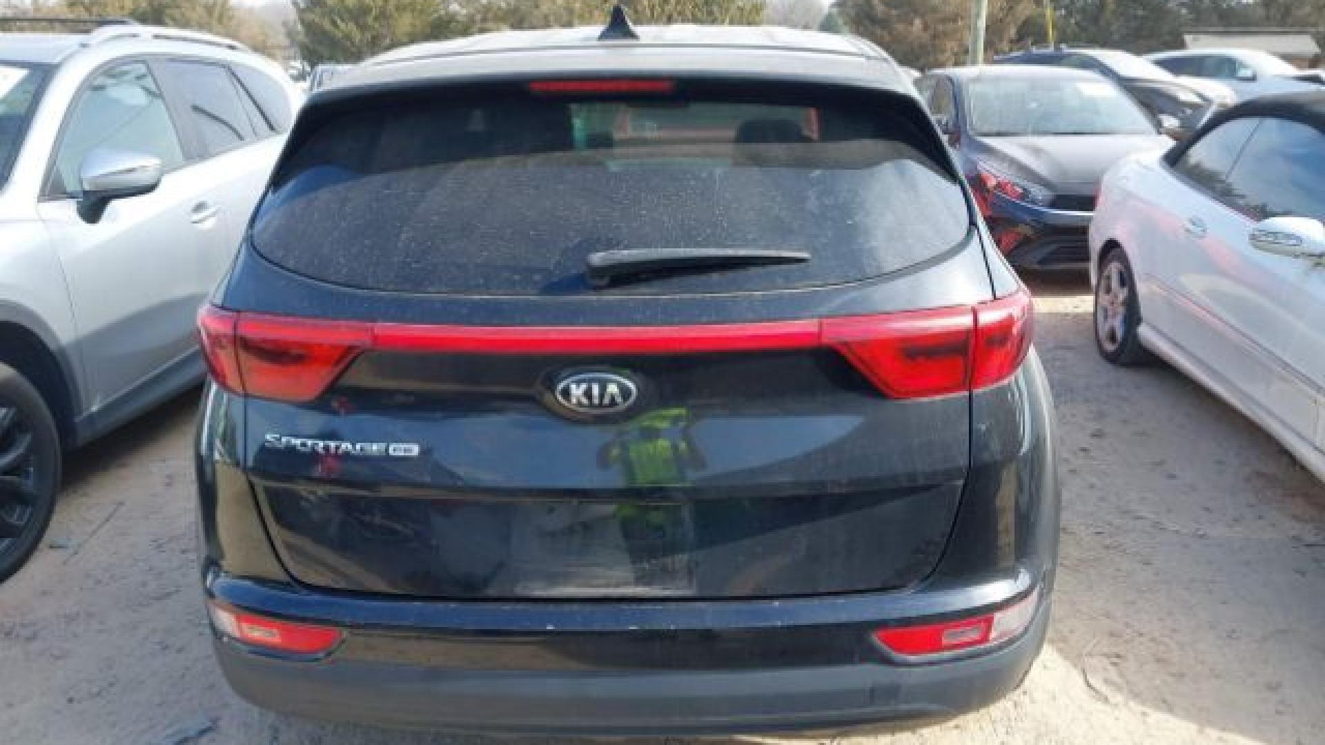 Kia - Sportage - 2018 - Black - 41454946
