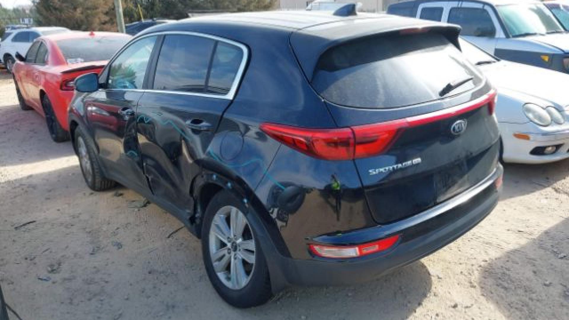 Kia - Sportage - 2018 - Black - 41454946