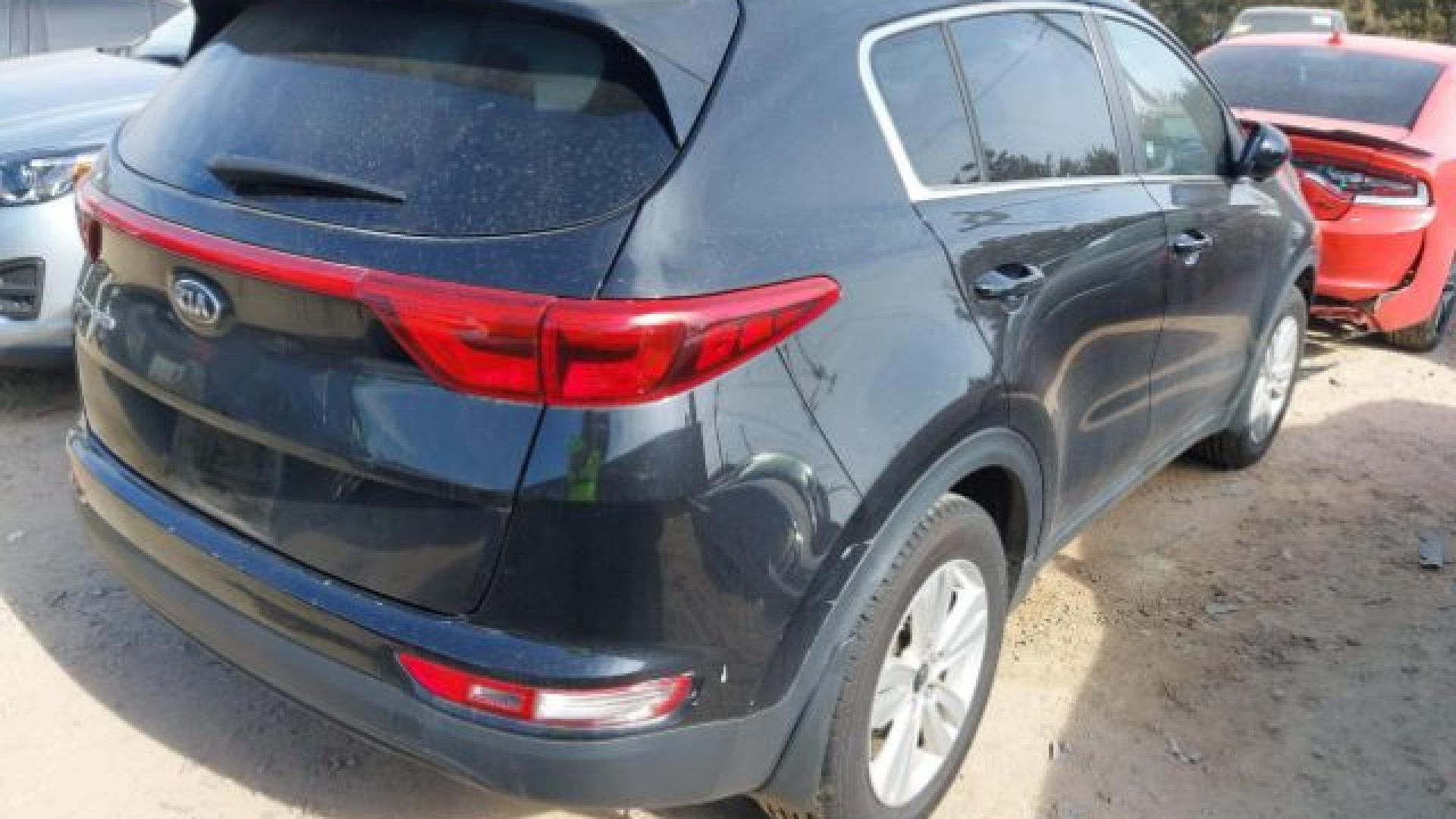 Kia - Sportage - 2018 - Black - 41454946