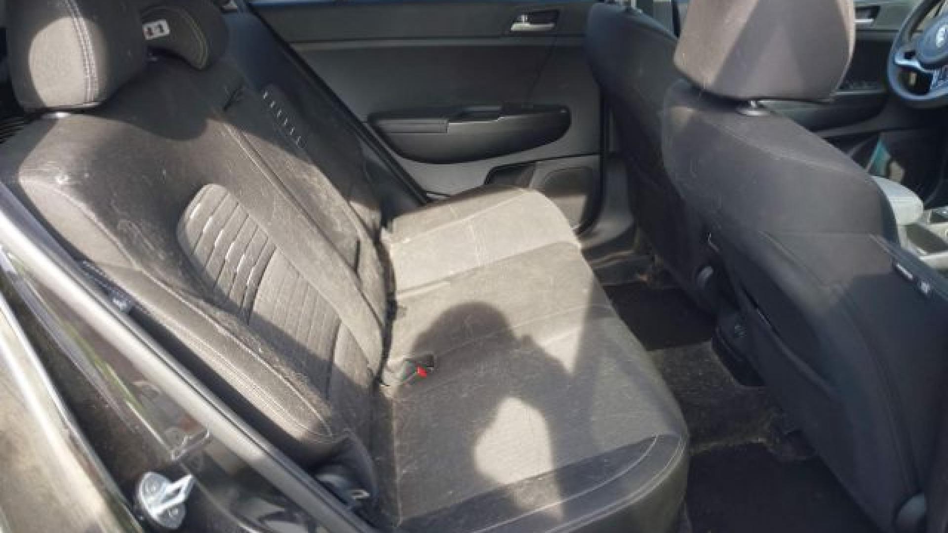 Kia - Sportage - 2018 - Black - 41454946