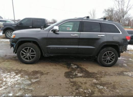 Jeep  - Grand Cherokee - 2017 - Grey - 41568517