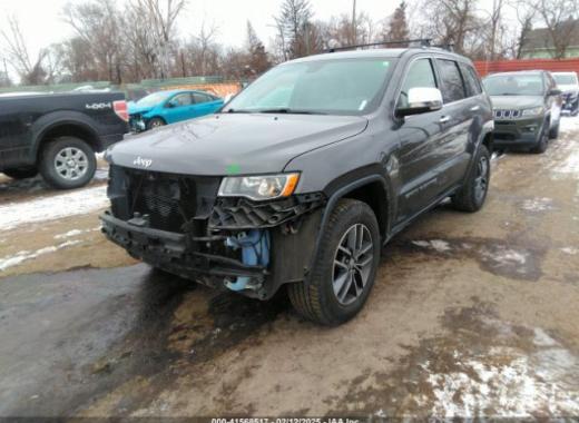 Jeep  - Grand Cherokee - 2017 - Grey - 41568517