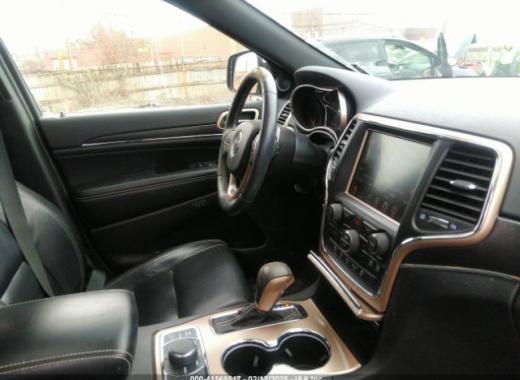 Jeep  - Grand Cherokee - 2017 - Grey - 41568517