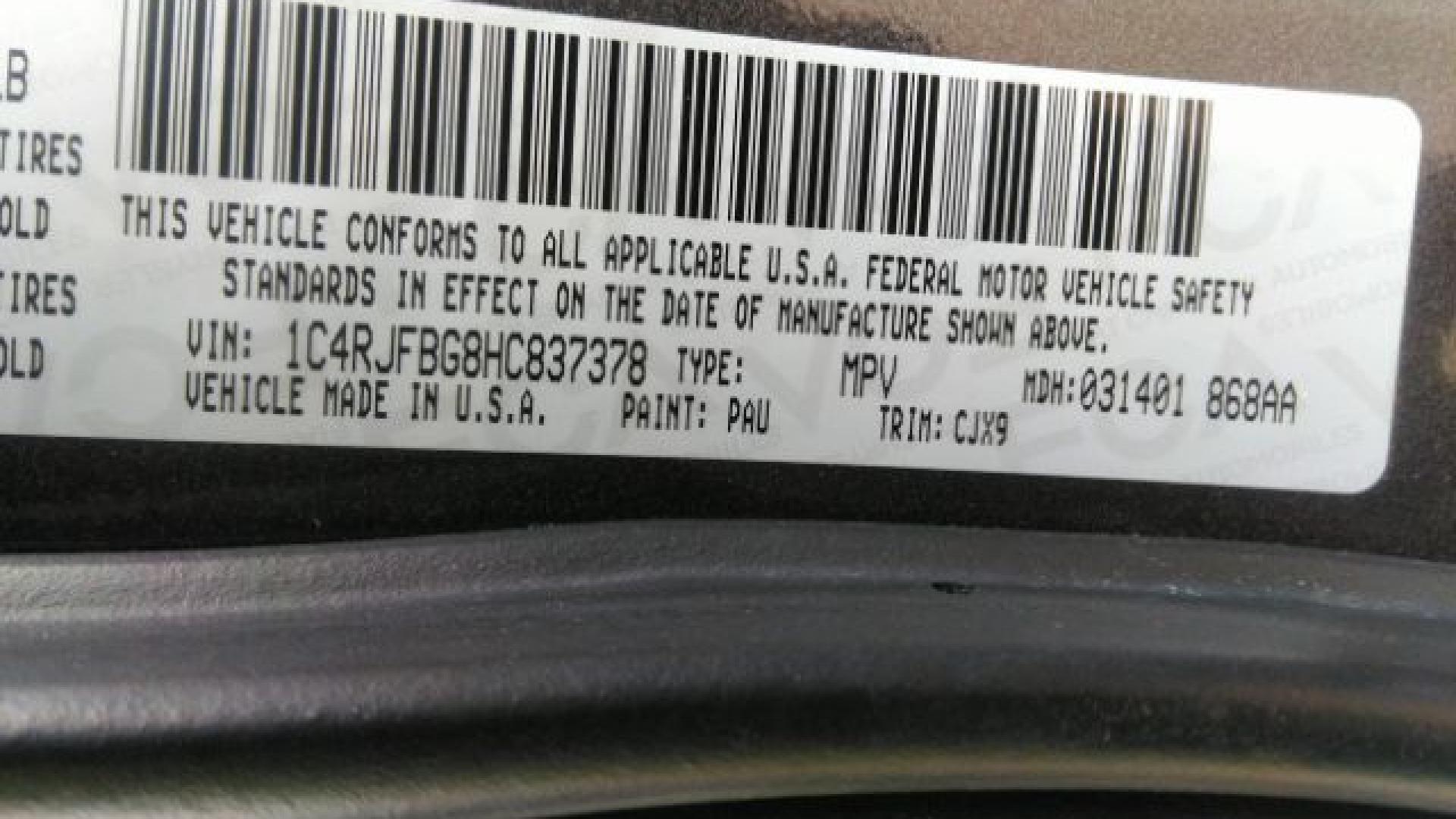 Jeep  - Grand Cherokee - 2017 - Grey - 41568517