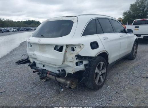 Mercedes - Glc300 - 2017 - White - 41614014